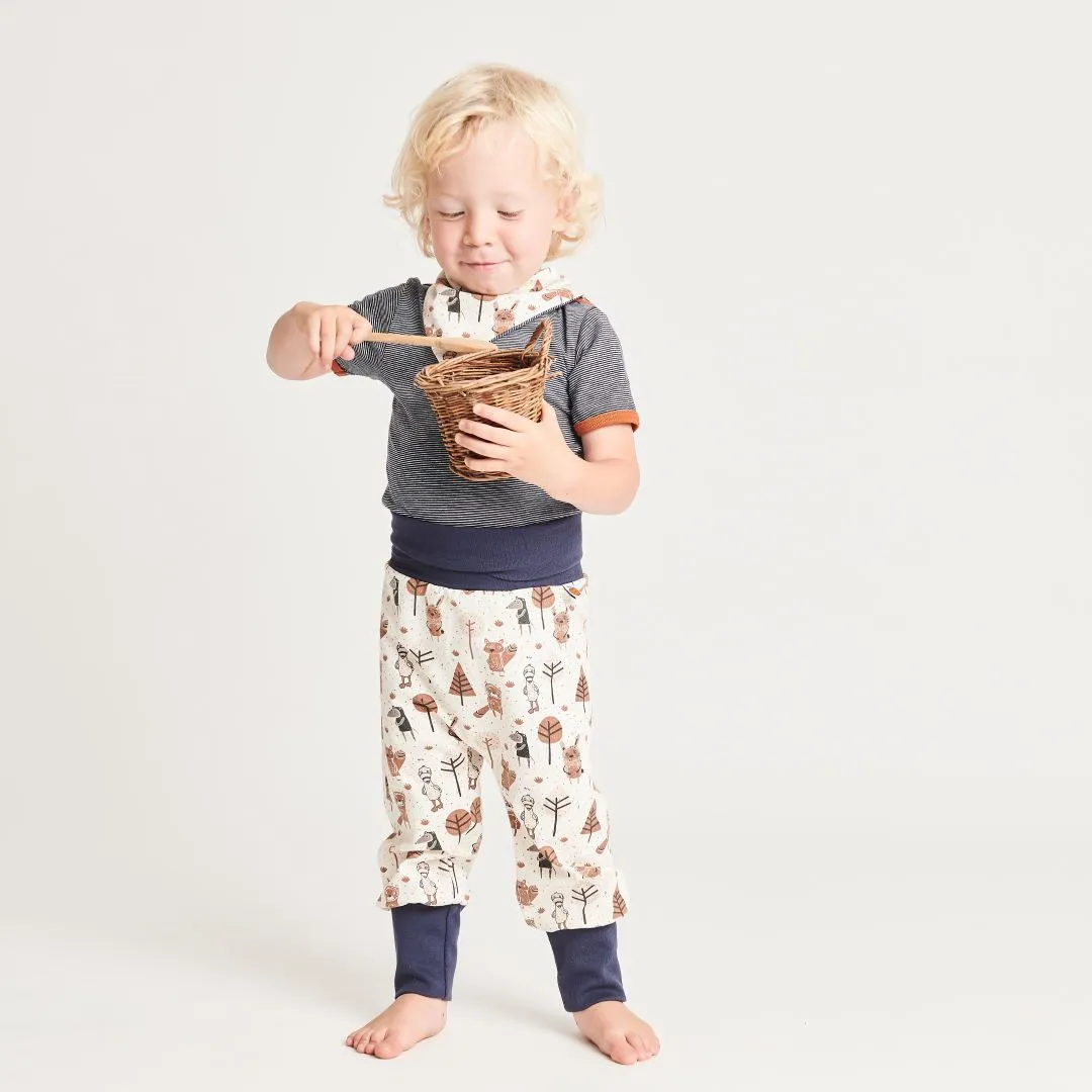 Dribble bib "Paper Gang/Navy-White Stripes"